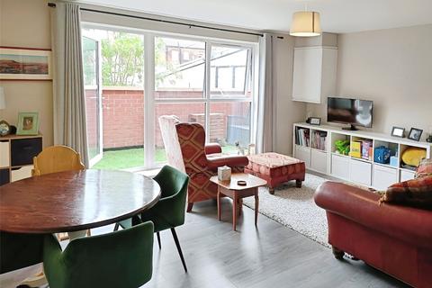 2 bedroom flat for sale, Westminster Road, Greater Manchester M28