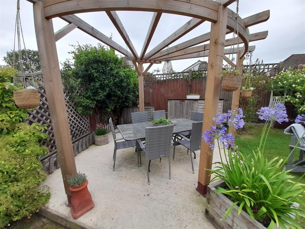 Seating area 2.jpg