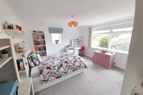 Streatley Lake Lane, Barnham, Bognor Regis, PO22 0AD