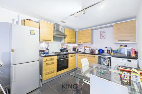 undefined, Great North Road, Hatfield, AL9