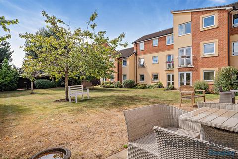 2 bedroom apartment for sale, Fussells Court, Station Road, Worle, Weston-Super-Mare, Somerset, BS22 6AF