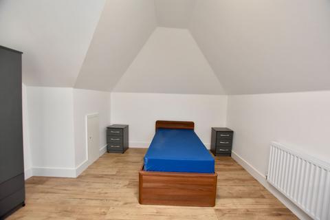 undefined, 286 Fir Tree Road, Epsom KT17