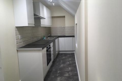 2 bedroom flat to rent, London Road, Headington