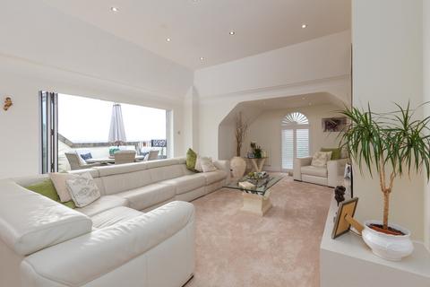 undefined, South Promenade, Lytham St Annes, FY8