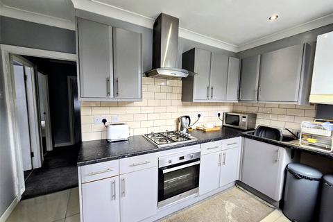 32 Botwell Crescent, Hayes, UB3 2BE