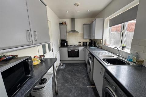 2 bedroom semi-detached house for sale, Bushbury Road, Birmingham B33