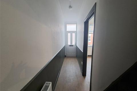 2 bedroom terraced house to rent, Keswick Grove, Salford, M6