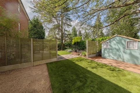 undefined, Elm Tree Court, Leicester LE2