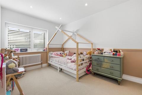 3 bedroom detached house for sale, Musley Hill, Ware SG12