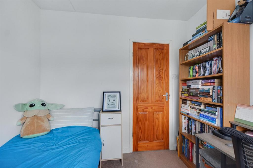 Bedroom 3 2.jpeg