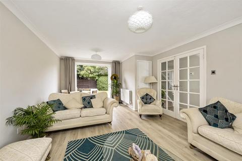 undefined, Carisbrooke Drive, Worthing
