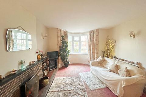 4 bedroom detached house for sale, Drummond Road, Skegness, Lincolnshire, PE25 3BU