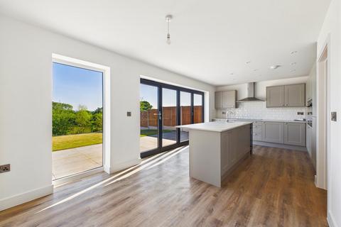 4 bedroom detached house for sale, Severn View, Crew Green, Shrewsbury