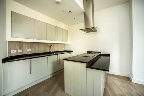 2 bedroom flat to rent, Voile House, Faversham ME13