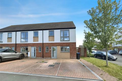 2 bedroom end of terrace house for sale, Harker Close, Nottingham NG15