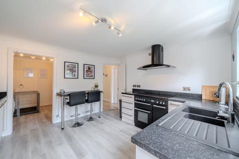 12 Buzzard Close, Rogiet, Caldicot, NP26 3UY