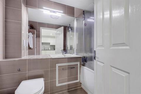 20 Conant Mews, London, E1 8RZ