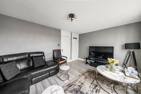 undefined, Whittle Close, Southall, UB1 3JU