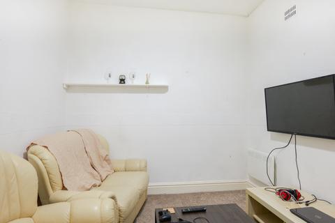 undefined, Newton Drive, Blackpool FY3