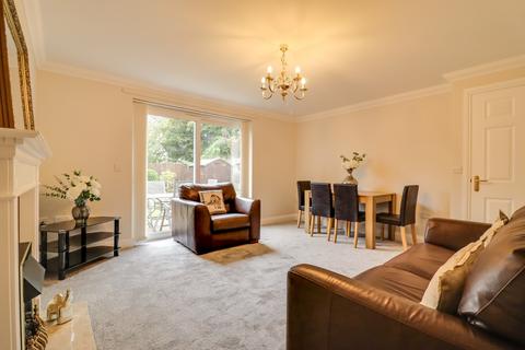 undefined, Kinsbourne Way, Thornhill