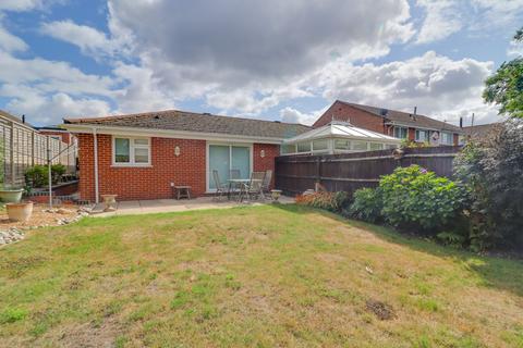 undefined, Kinsbourne Way, Thornhill