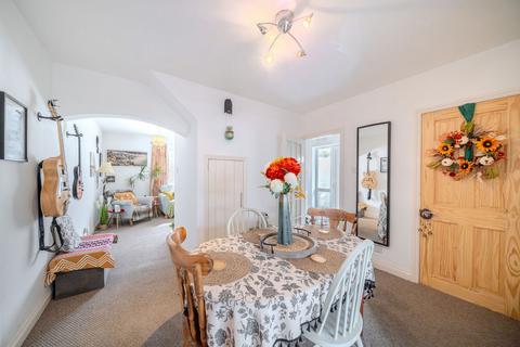 139 Dutton Road, Bristol, BS14 8BY