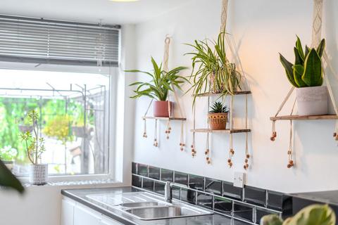 139 Dutton Road, Bristol, BS14 8BY