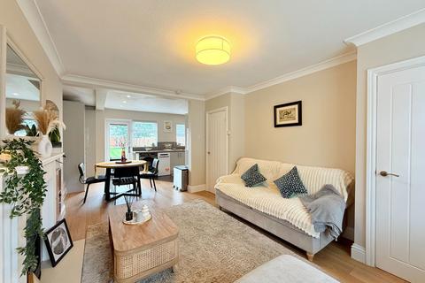 29 Broom Hall Crescent, Birmingham, B27 7JR