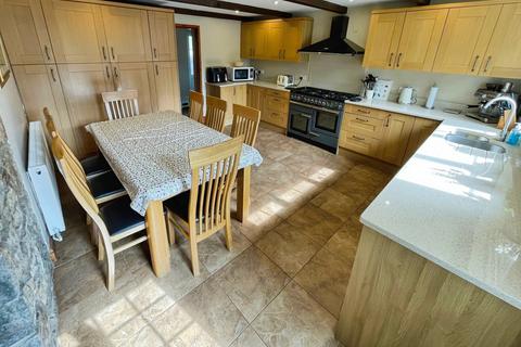 4 bedroom detached house for sale, Hendre Road, Pencoed, Bridgend, CF35