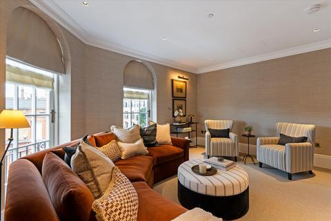 undefined, Allen House, 8 Allen Street, Kensington, London, W8 6BH