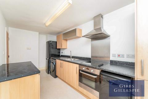 2 bedroom flat to rent, Keith Park Road, Keith Park Road, Uxbridge, UB10