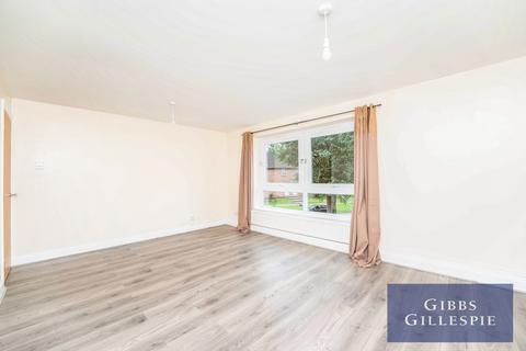 2 bedroom flat to rent, Keith Park Road, Keith Park Road, Uxbridge, UB10