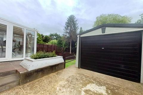 6 Bibury Crescent, Northampton, NN3 6AG