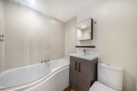 1 bedroom flat to rent, Priory Park Road, London NW6