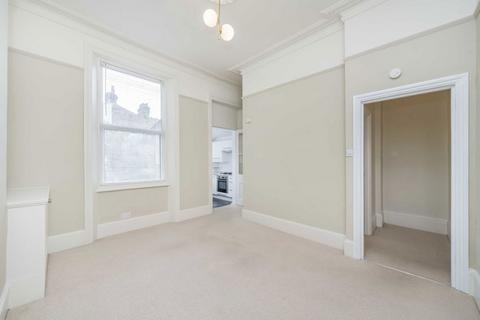 1 bedroom flat to rent, Priory Park Road, London NW6