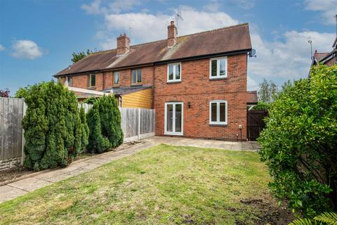 3 bedroom end of terrace house for sale, Main Street, Derby DE74