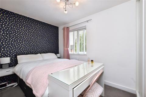 2 bedroom terraced house for sale, Swinnow Close, Leeds
