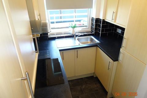 2 bedroom apartment to rent, Hallam Grange Close, Fulwood, Sheffield, S10 4BN