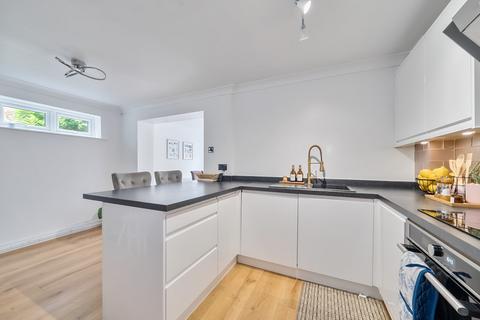 13 Riverview Road, Greenhithe, DA9 9NJ