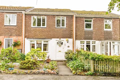 4 Wilmott Close, Lichfield, WS13 8BD