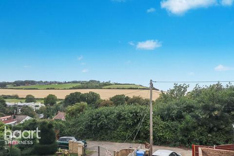 2 bedroom detached house for sale, Sunset Close, Eastchurch