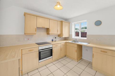 3 bedroom semi-detached house to rent, Cooper Avenue, Newton-Le-Willows, WA12