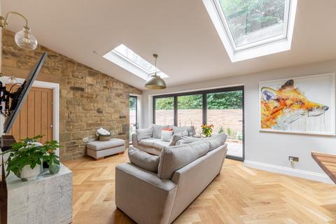 1, The Oaks Main Road, Stocksfield, NE43 7NJ