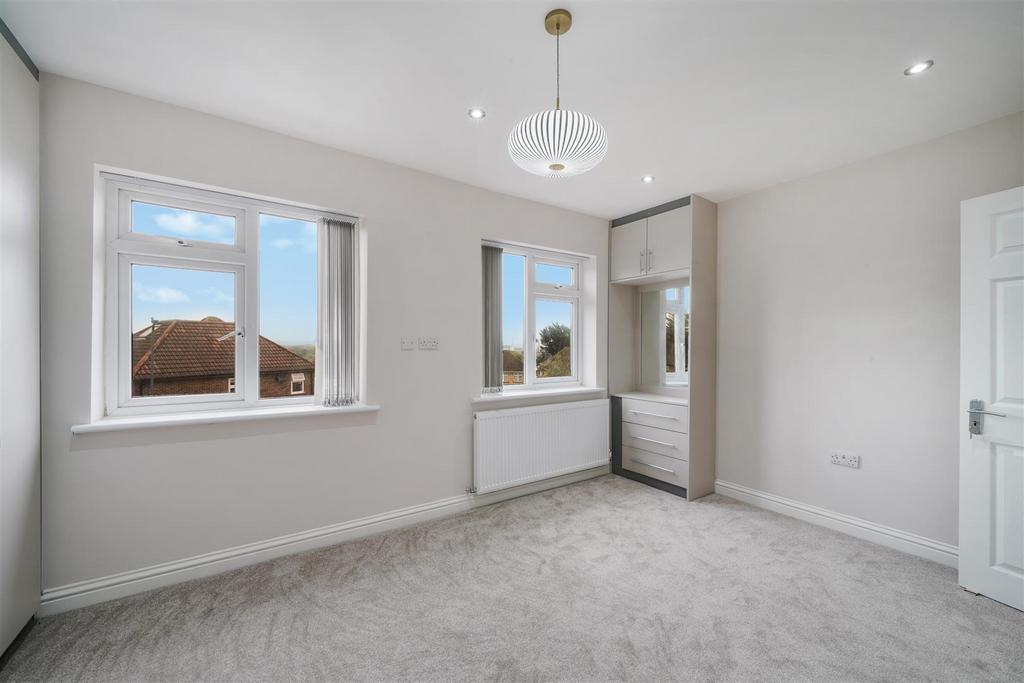 12 Kenelm Close - Hx1n0 Ij Dn Vit An Tb CXl Z.jpg