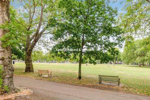 3 bedroom flat to rent, Highbury Crescent, Highbury, London, N5