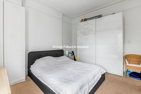 3 bedroom flat to rent, Highbury Crescent, Highbury, London, N5
