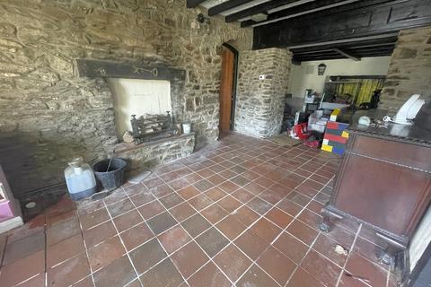 undefined, Carmarthen SA32