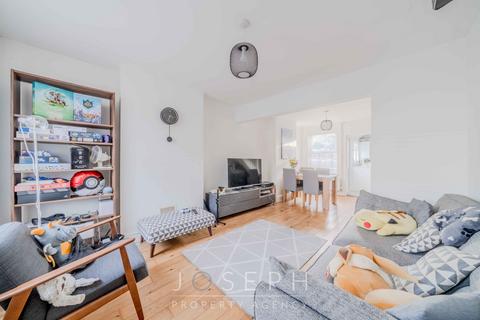2 bedroom end of terrace house for sale, Bramford Road, Ipswich, IP1
