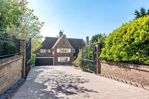Cockfosters Road, Hadley Wood, EN4