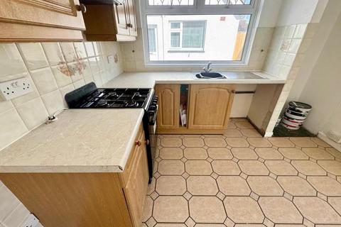 3 bedroom semi-detached house to rent, 155 Gorwydd Road,Gowerton,Swansea